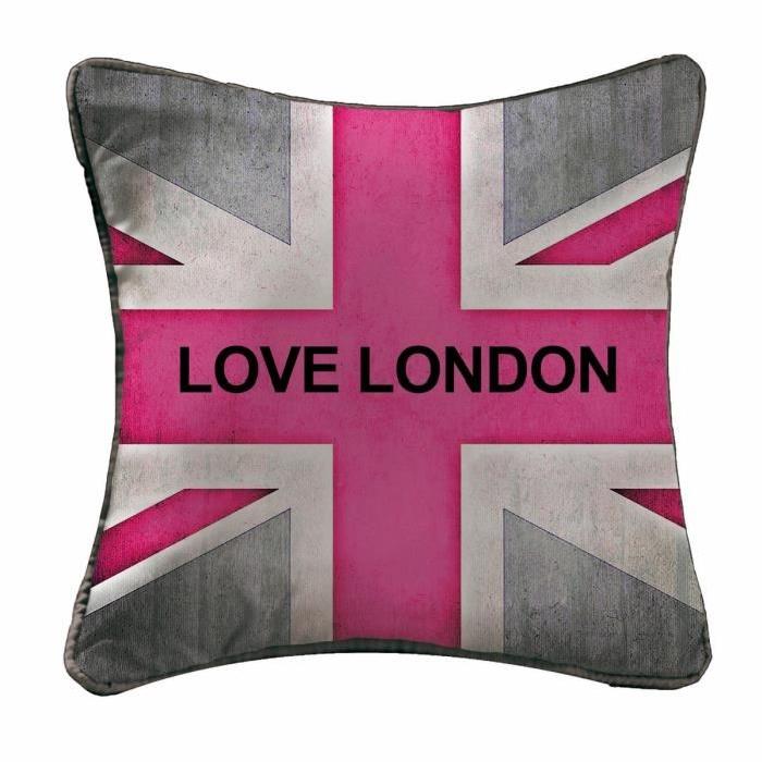 Coussin déco enfant imprimé rose London tour 40 cm