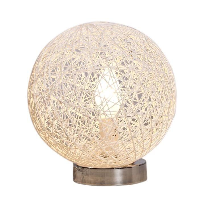 BAYA lampe a poser boule rotin, diametre 20cm. Hauteur 24cm