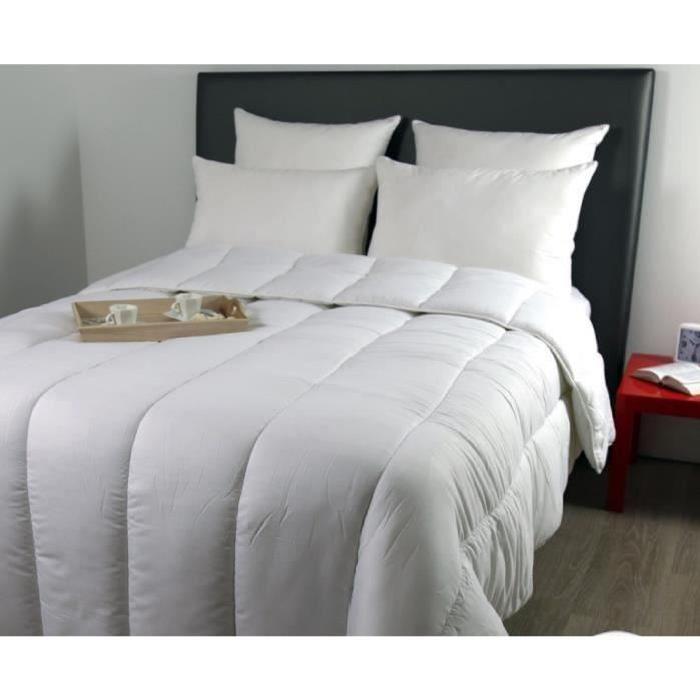 DODO Pack Country - Couette chaude 220x240cm + 2  oreillers 60x60cm blanc