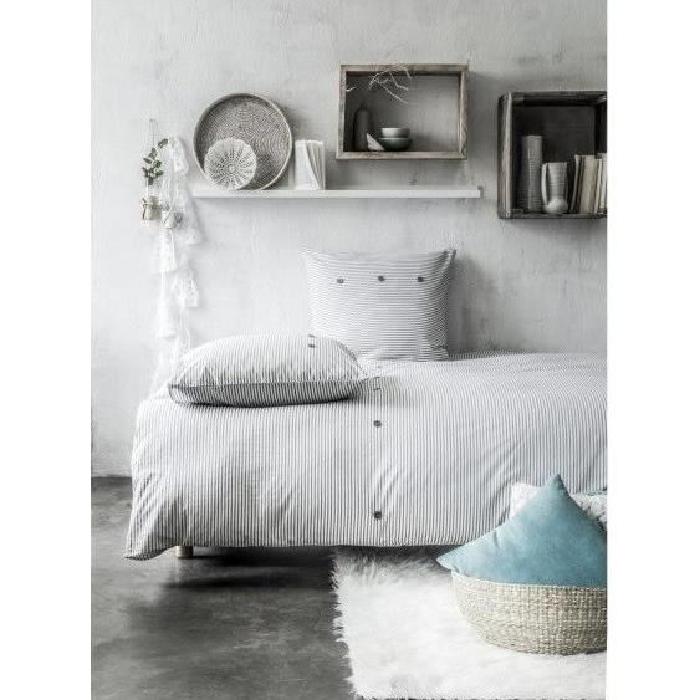 TODAY Parure de couette Oria 100% coton - 1 housse de couette 220x240 cm + 2 taies d'oreillers 63x63 cm bleu et blanc