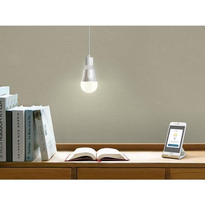 TP-LINK Ampoule LED LB100 connectée Wi-Fi E27 50 W avec variation de l'intensité lumiere blanche
