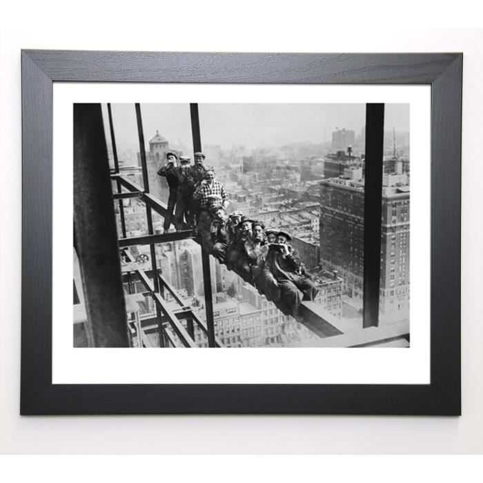 PHOTOGRAPHY COLLECTION Image encadrée Life on Top - 47x57 cm - Gris