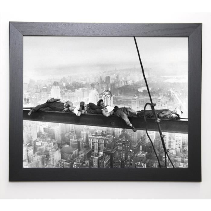 PHOTOGRAPHY COLLECTION Image encadrée Sleeping above Manhattan - 47x57 cm - Gris