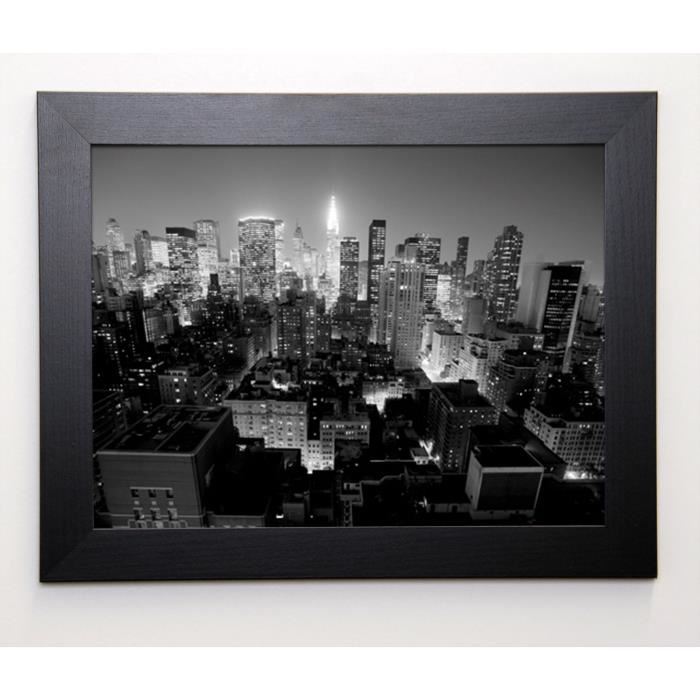 SETBOUN MICHEL Image encadrée Chrysler Building Manhattan Night 37x47 cm Gris