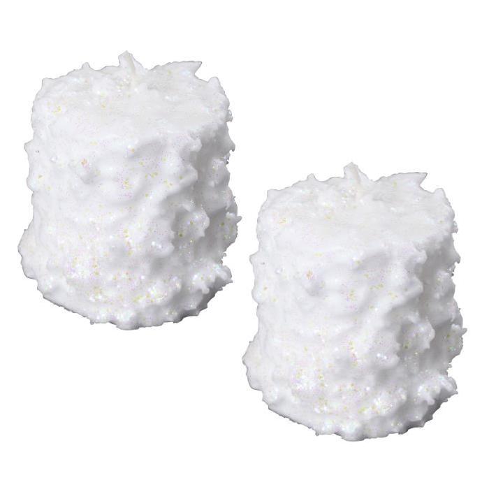 Lot de 2 Bougies de Noël piliers effet enneigé 7,3x7,5 cm